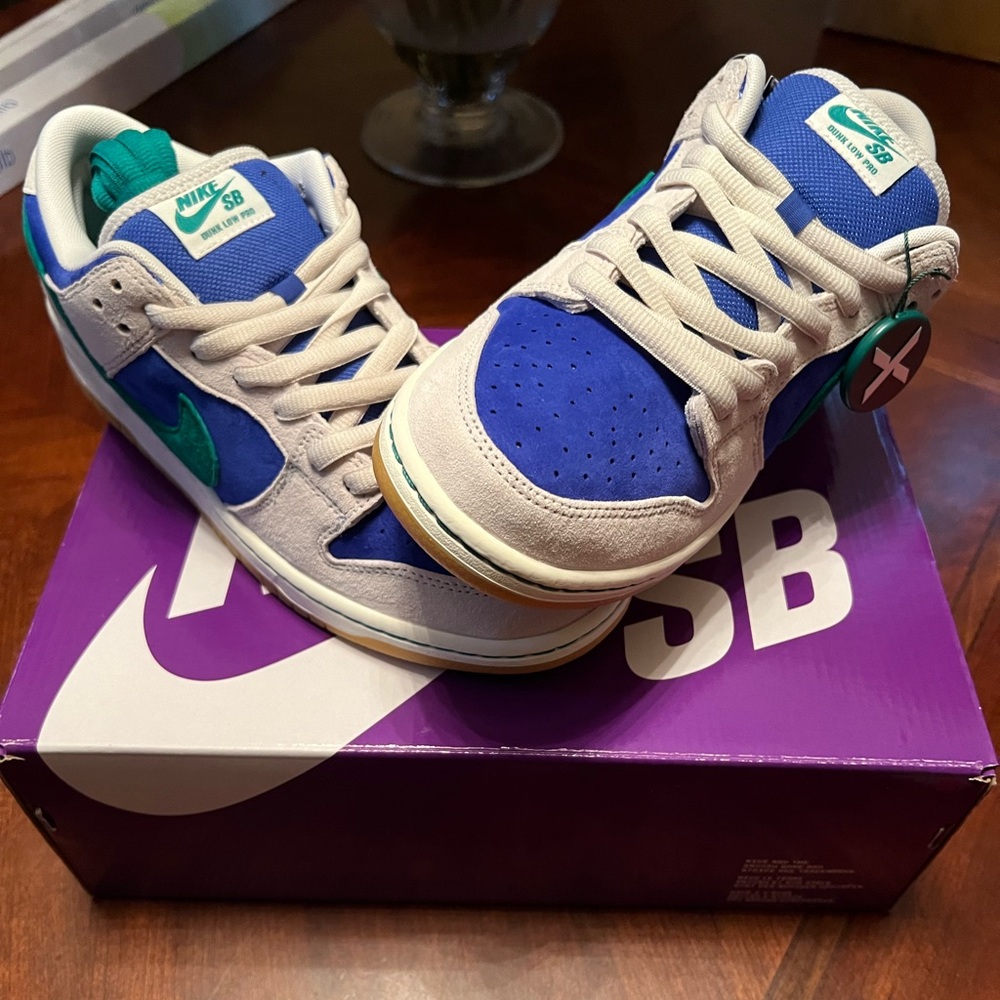 Nike sb royal malachite sz 10 brand new